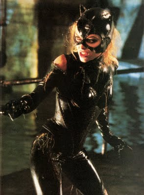 Batman_Returns_Souvenir_Magazine_%2857%29_Michelle_Pfeiffer_Catwoman.jpg