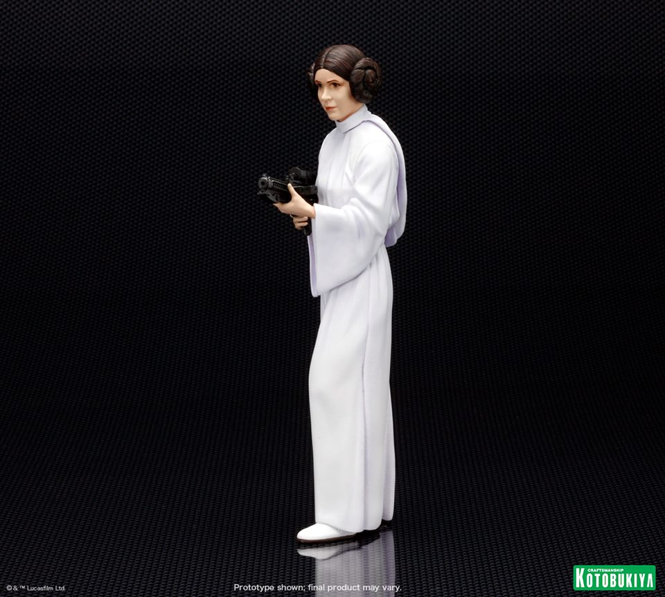 Luke-and-Leia-Star-Wars-Statues-007.jpg