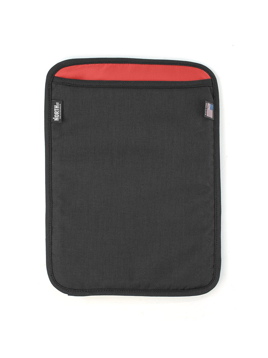 product-laptop-13-sleeve-front.png