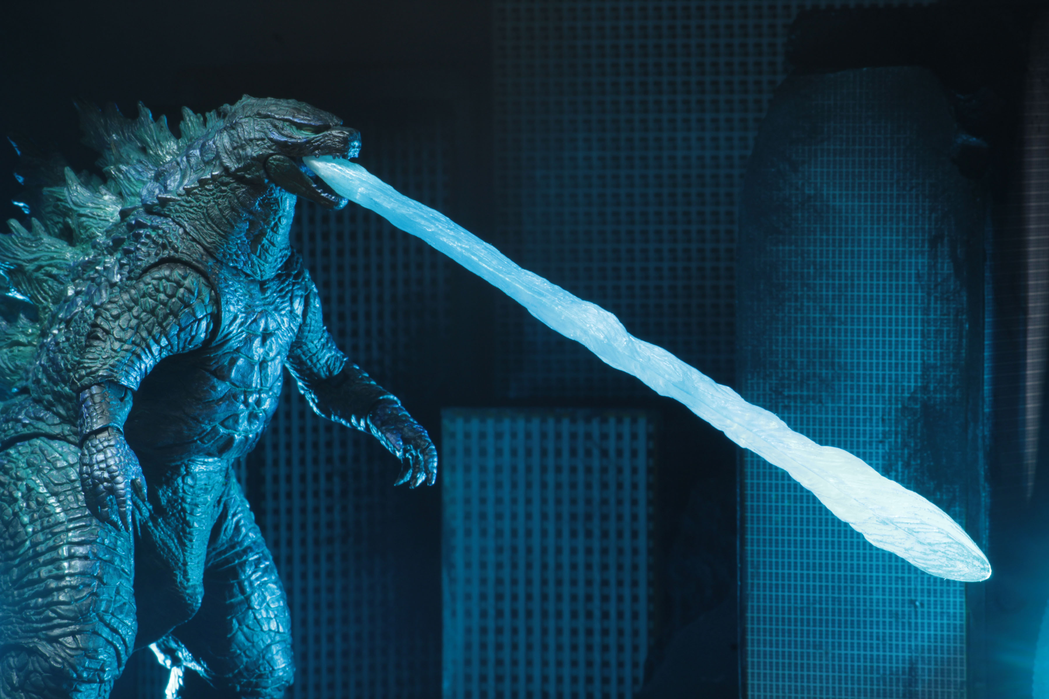 NECA-Godzilla-V2-003.jpg