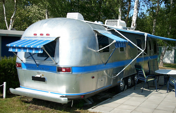 34ft_airstream_excella_1000_a.jpg