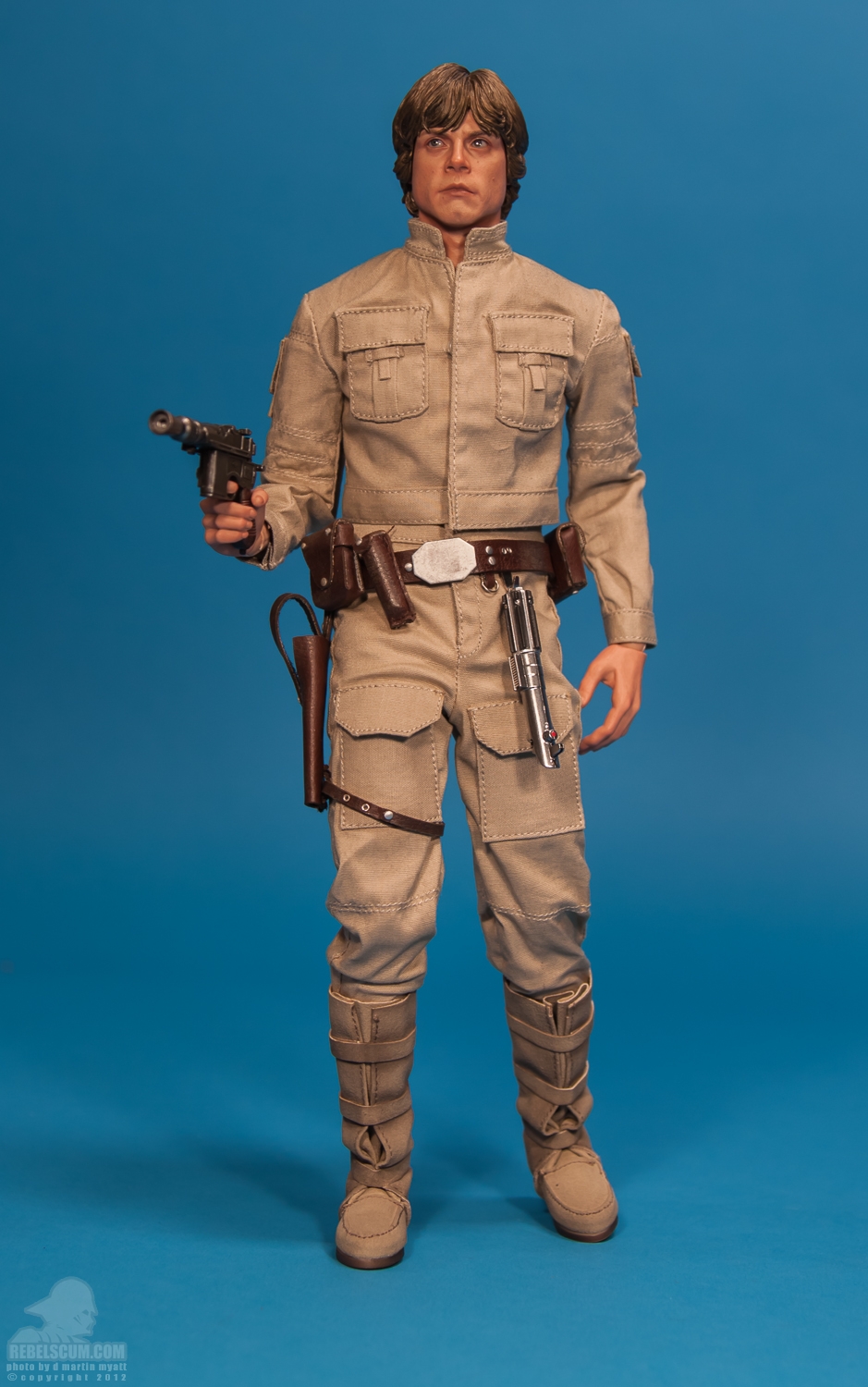 Hot_Toys_Bespin_Luke_Skywalker_DX-61.jpg