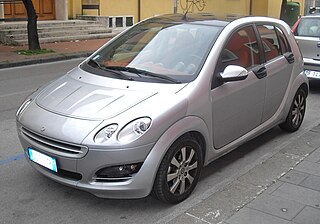 320px-Smart_ForFour.JPG