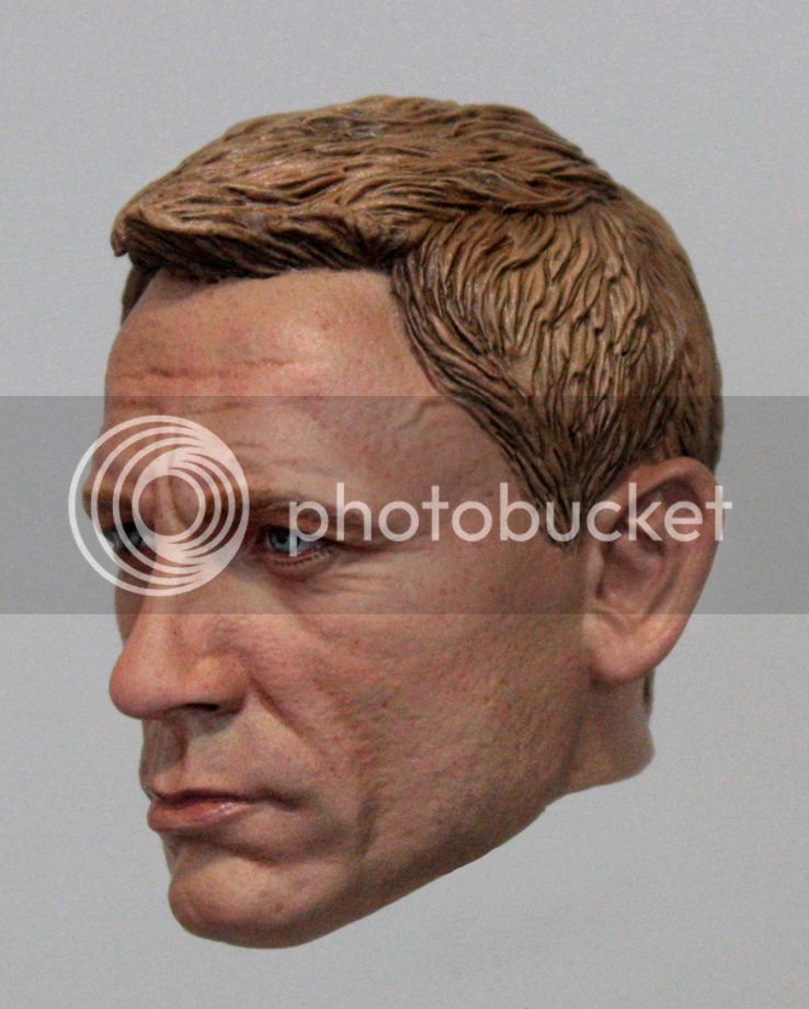 DanielCraig-CleanProfileLeft.jpg