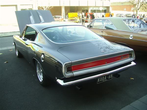 resized_mopar033.jpg