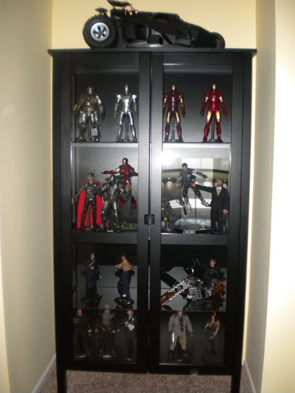 Hot+Toys+Collection+Update+July+2011+002.JPG