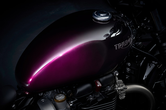 2024 Triumph Stealth Edition Bobber