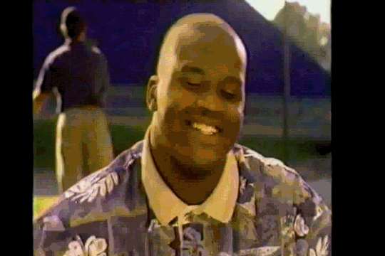 Shaq-Eating-Tacos-Taco-Bell-Commercial.gif