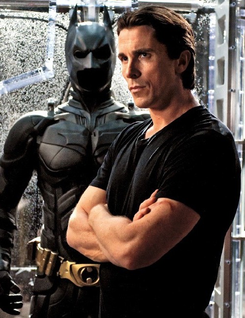 The-Dark-Knight-Rises-christian-bale-28243858-500-648.jpg