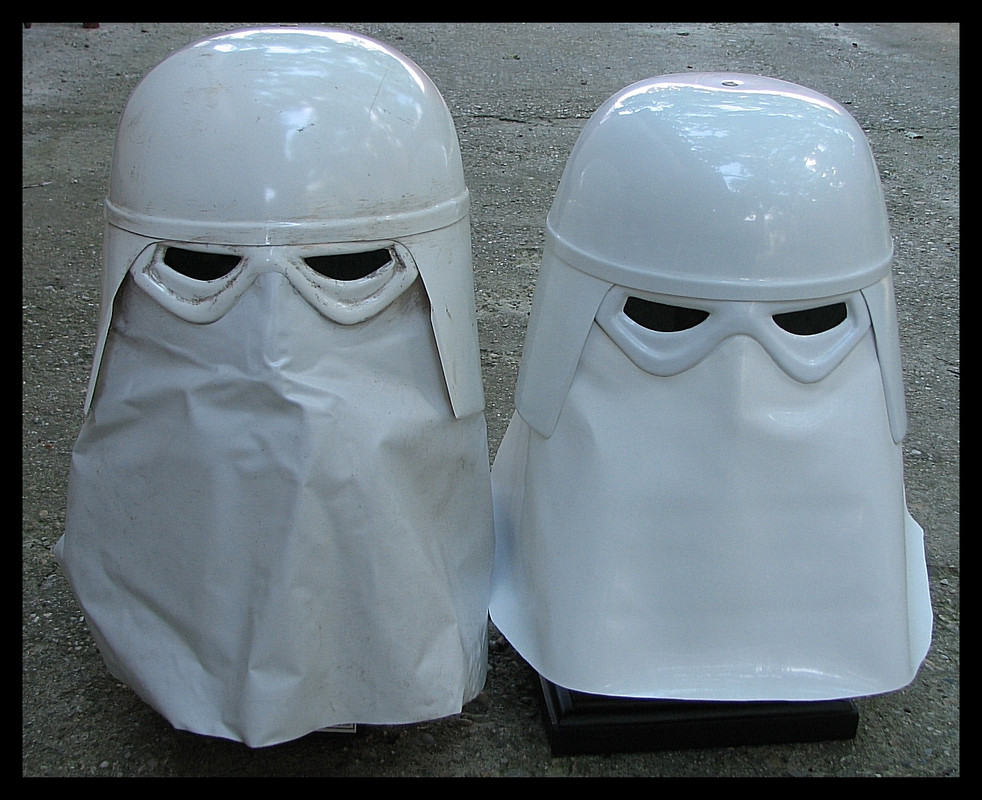 Comparison_RS_Mon_Cal_Snowtrooper_helmet_01.jpg