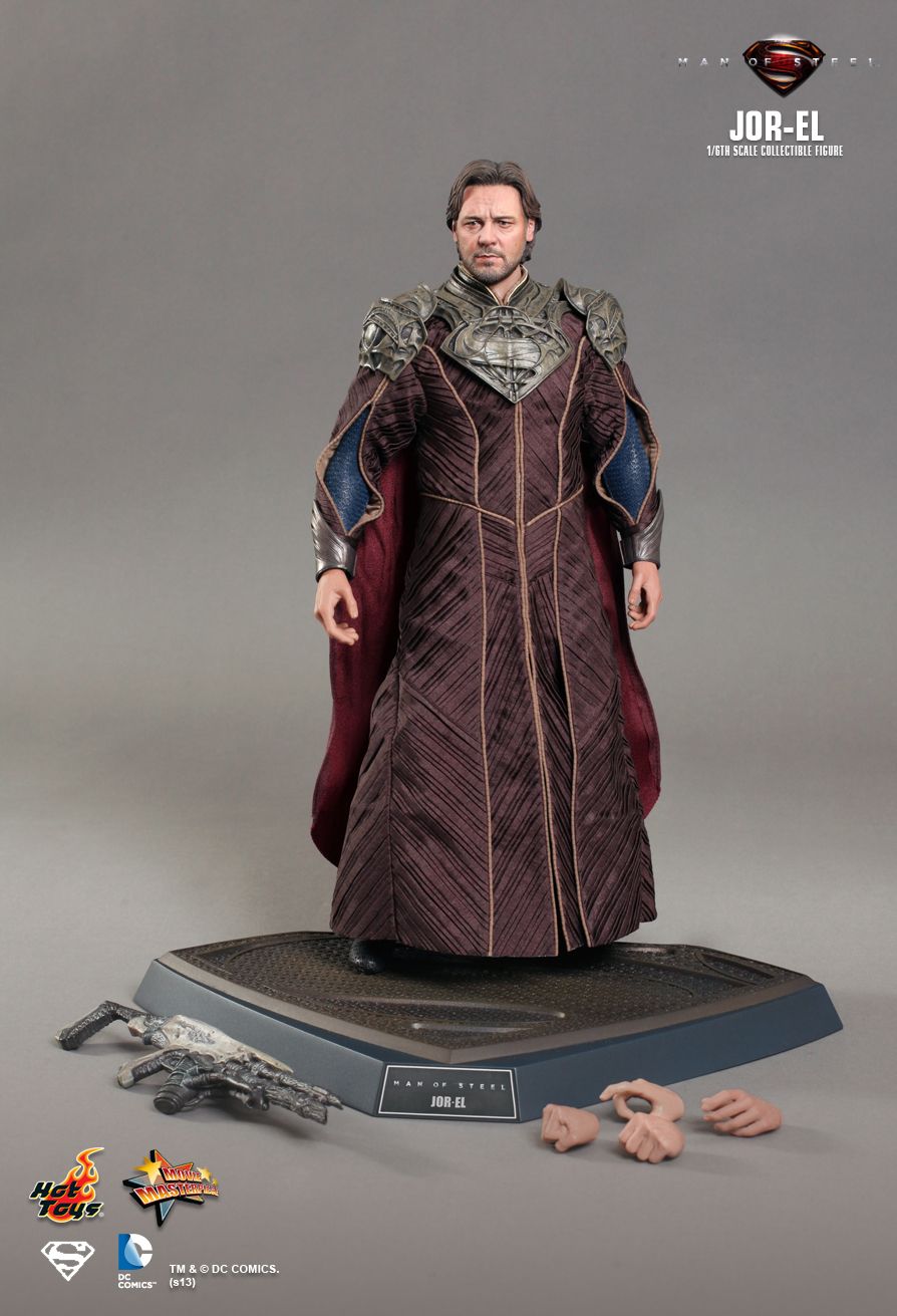 Hot-Toys_Man-of-Steel_Jor-El_13.jpg