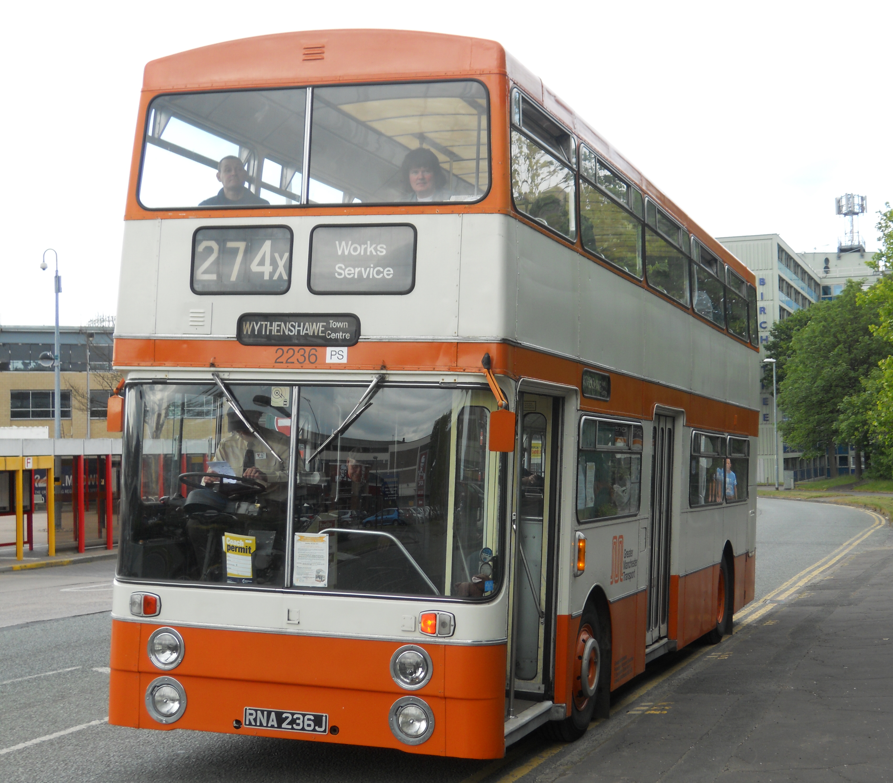 Preserved_Greater_Manchester_Transport_bus_2236_(RNA_236J)_1971_Daimler_Fleetline_Park_Royal,_11_June_2011.jpg