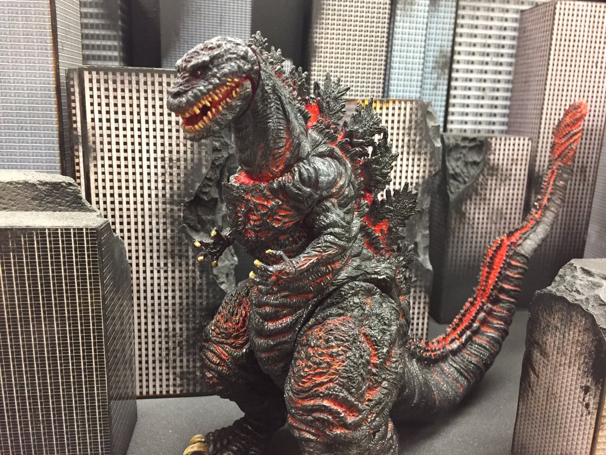 NECA-Shin-Godzillaa-Reveal-002.jpg