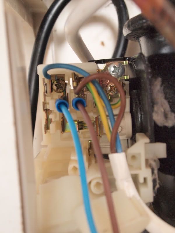 Fridge Thermostat deactivate.  The Homebrew Forum - Homebrewing