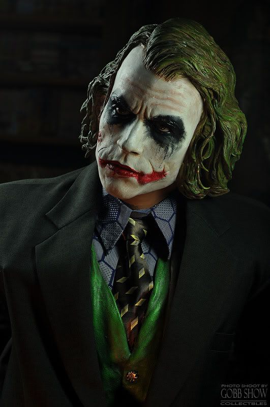 BustJoker10.jpg