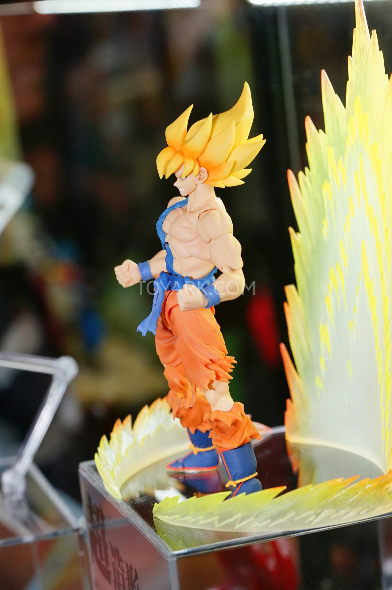 SDCC2015-Mattel-Tamashii-DBZ-032.jpg