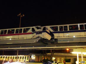 art.monorail.disney.cnn.jpg