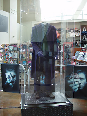 Dark+Knight+movie+costumes+The+Joker.JPG