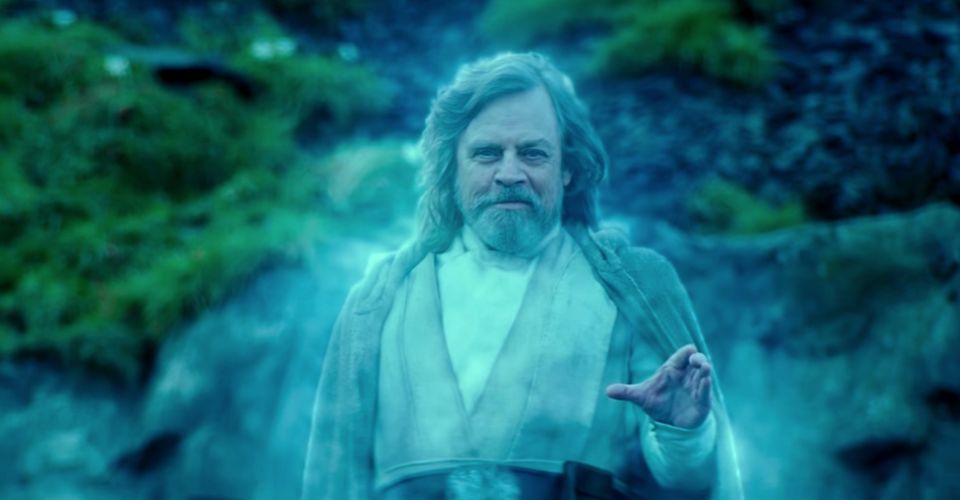 Mark-Hamill-Luke-Force-Ghost-Rise-of-Skywalker.jpg