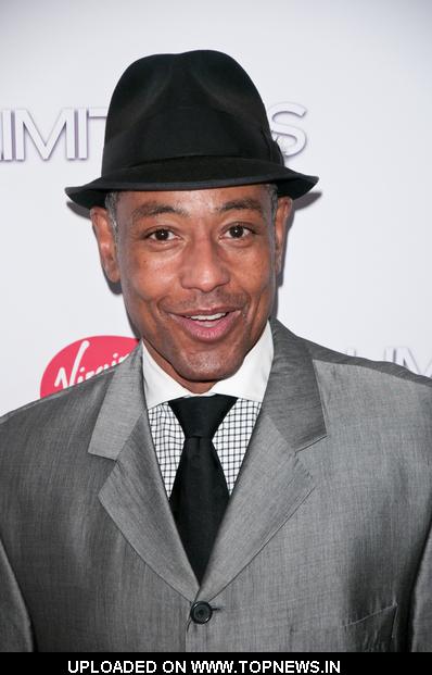 Giancarlo-Esposito1_0.jpg