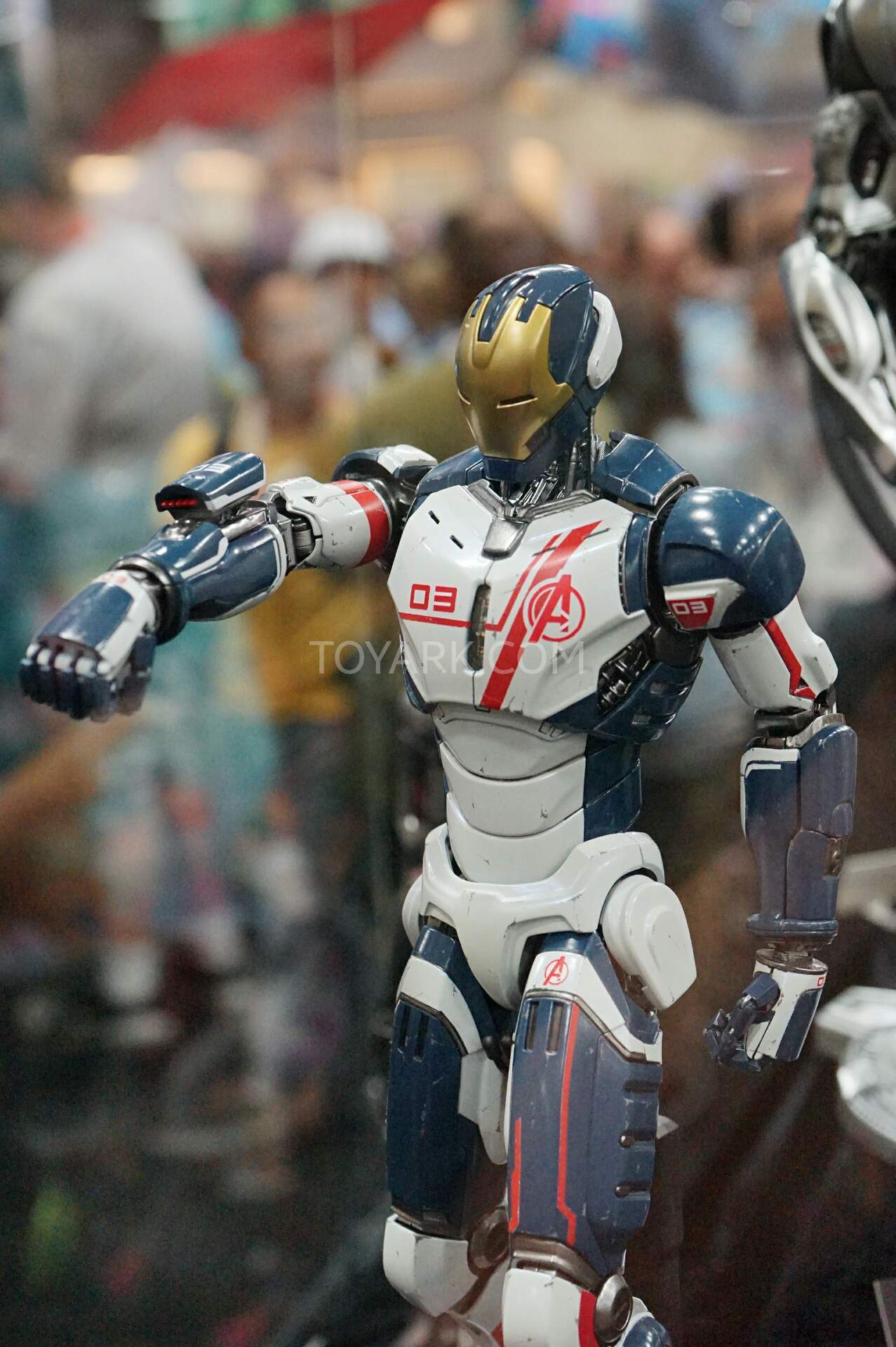 SDCC2015-Hot-Toys-Marvel-015.jpg