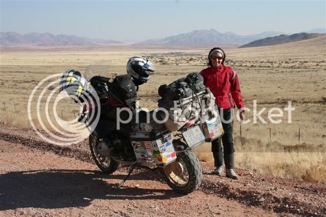 viewsouthofsossusvlei.jpg