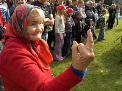 rude-granny1.jpg