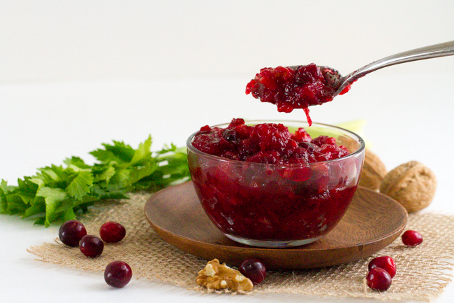 Thanksgiving-Cranberry-Jello.jpg