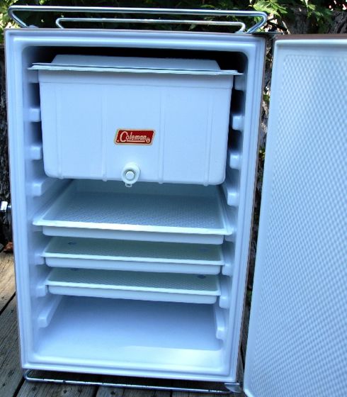 vintage-coleman-cooler-metal.jpg