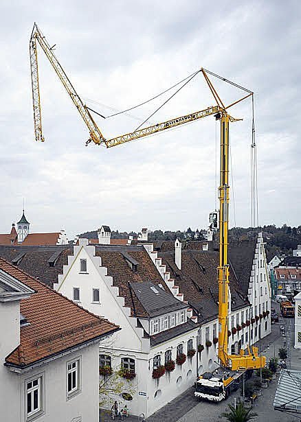 mobile-tower-crane.jpg