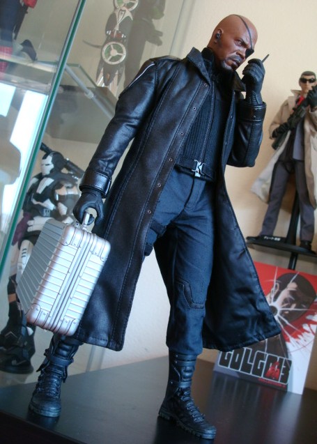 Hot_Toys_205.jpg