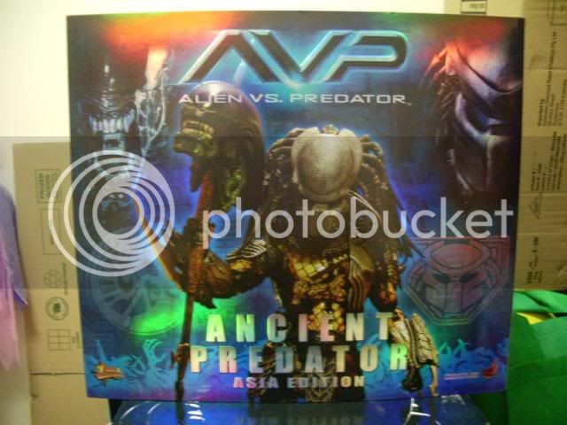 HotToysAVPAncientPredatorAsiaEdi-1.jpg