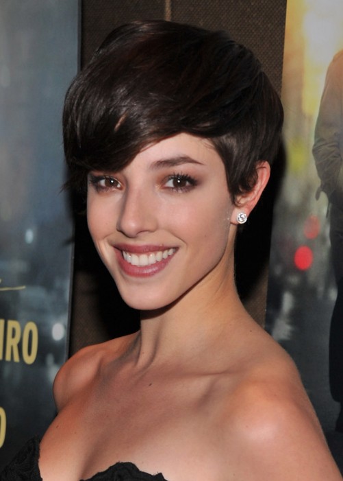 Olivia-Thirlby-Layered-Short-Pixie-Cut-with-Bangs.jpg