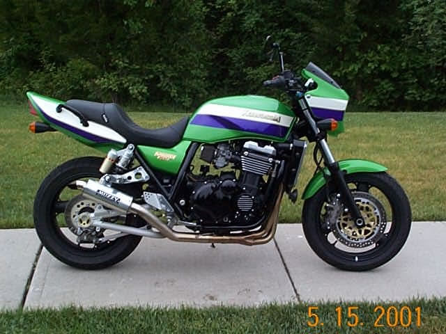 Kawasaki%20ZRX%201100%201999%20Pearl%20Lime%20Green_jpg.jpg