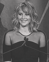 Jennifer-Lawrence-Confused-Clapping-Gif.gif