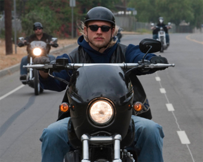 sons-of-anarchy-jax-on-motorcycle.jpg