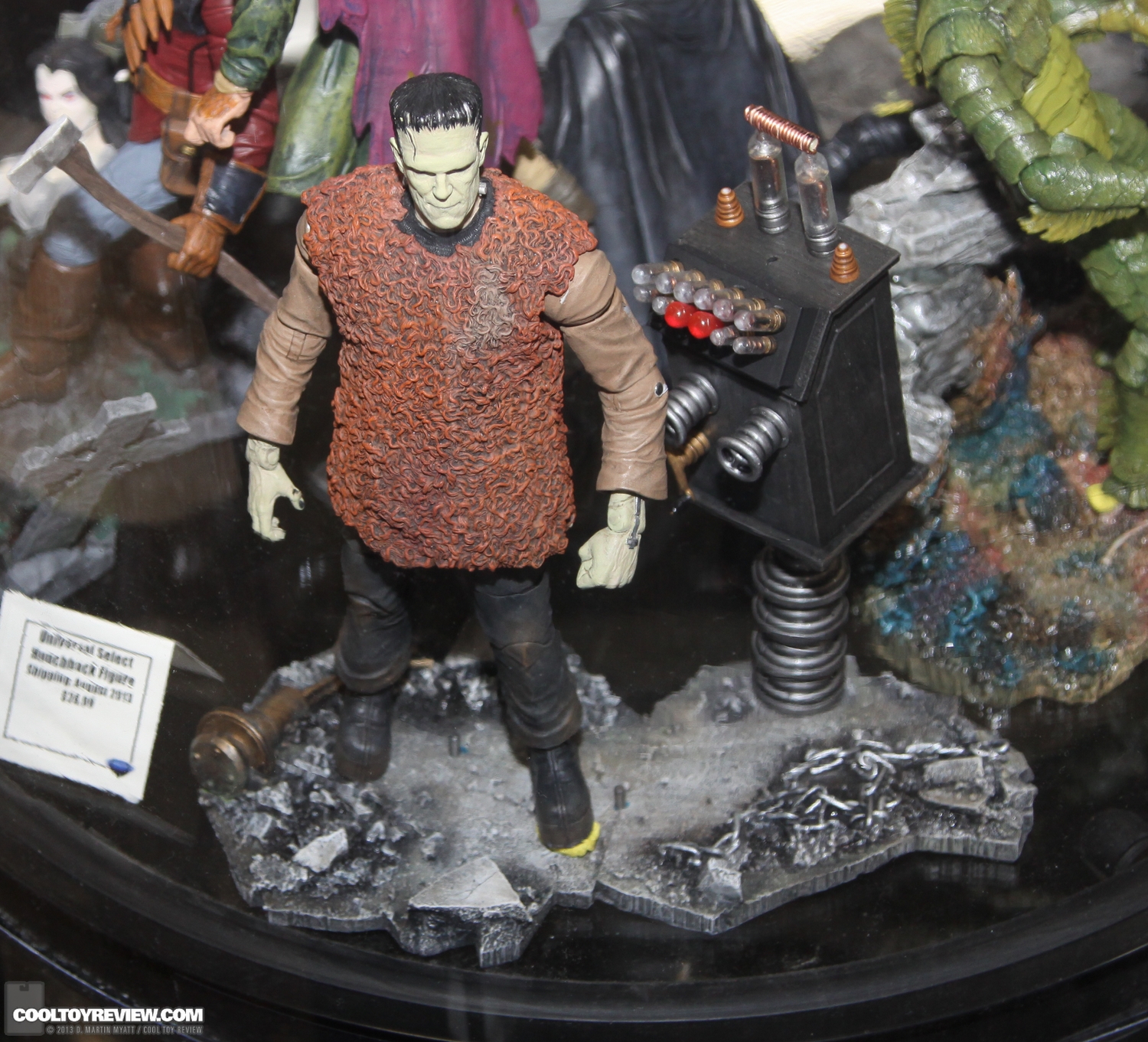 SDCC_2013_Diamond_Select_Toys_Friday-010.jpg