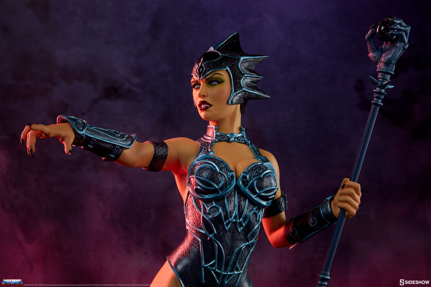 masters-of-the-universe-evil-lyn-classic-statue-sideshow-2004613-02.jpg