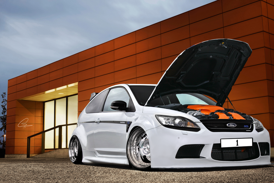 2010_Mountune_Focus_Rs_by_JackinaboxDesign.png