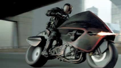 Dredd-2012-motorcycle-425x239.jpg