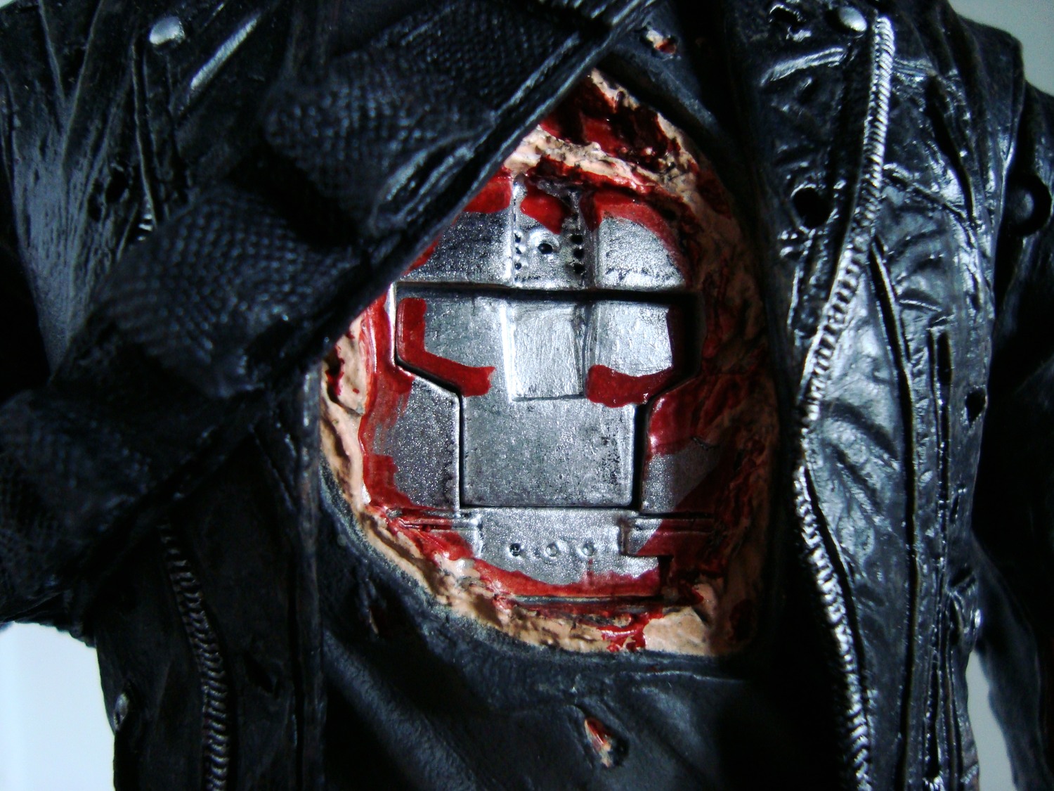 terminator_final_battle_damaged_head0019.jpg