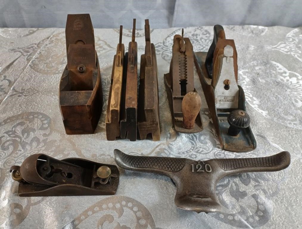 Hand Planes.