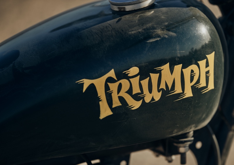 Triumph T100C