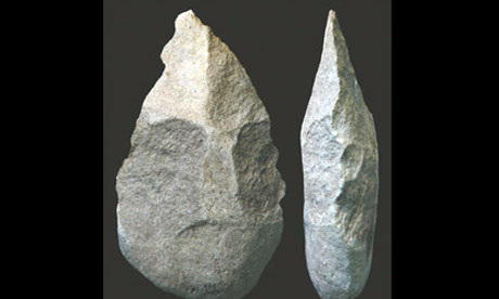 Early-human-hand-axe-007.jpg