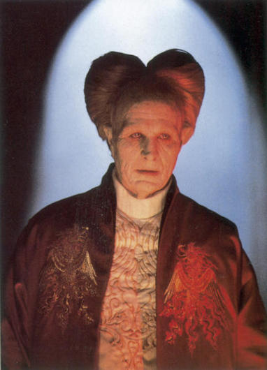 Gary_Oldman_-_Dracula.jpg