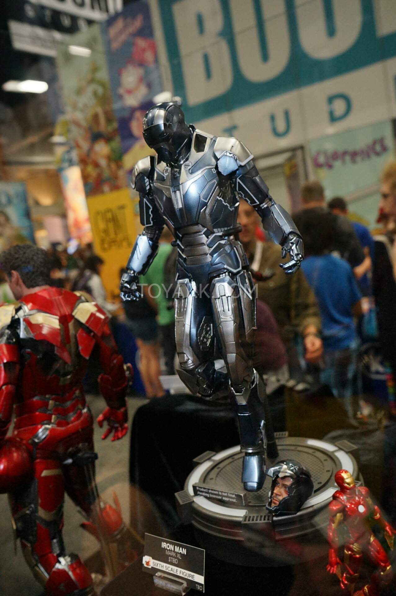 SDCC2015-Hot-Toys-Marvel-064.jpg