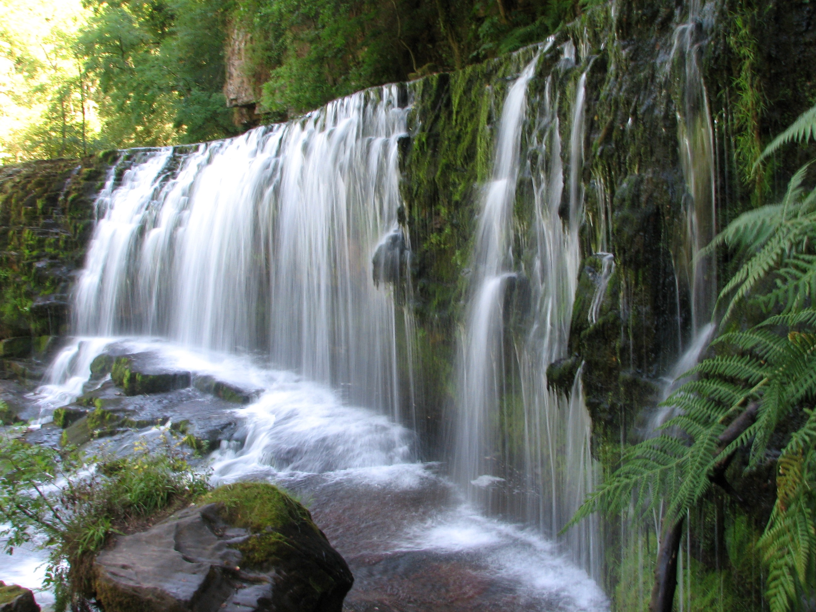 1369_08_03_Ystradfellte Waterfalls_Wales 06.JPG