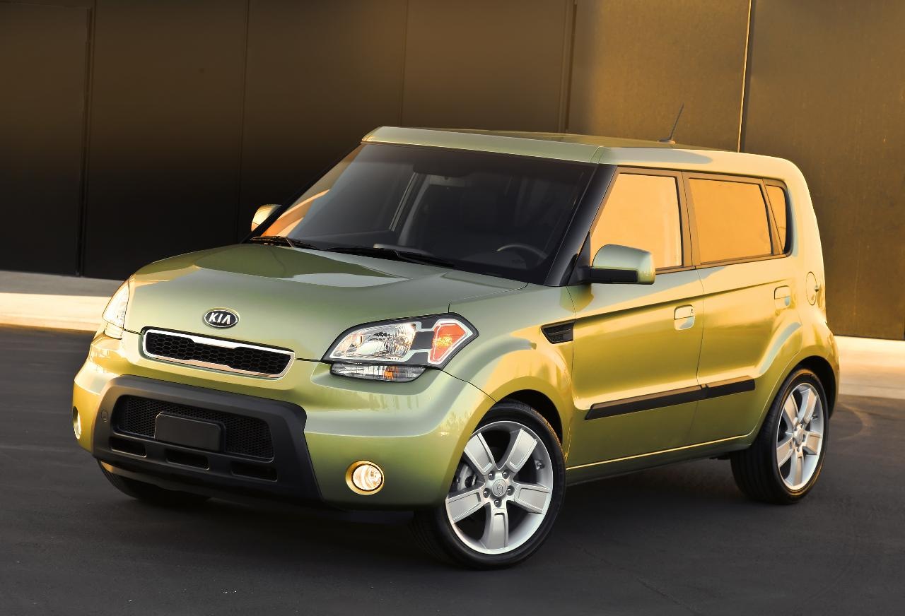 2010_kia_soul_001.jpg