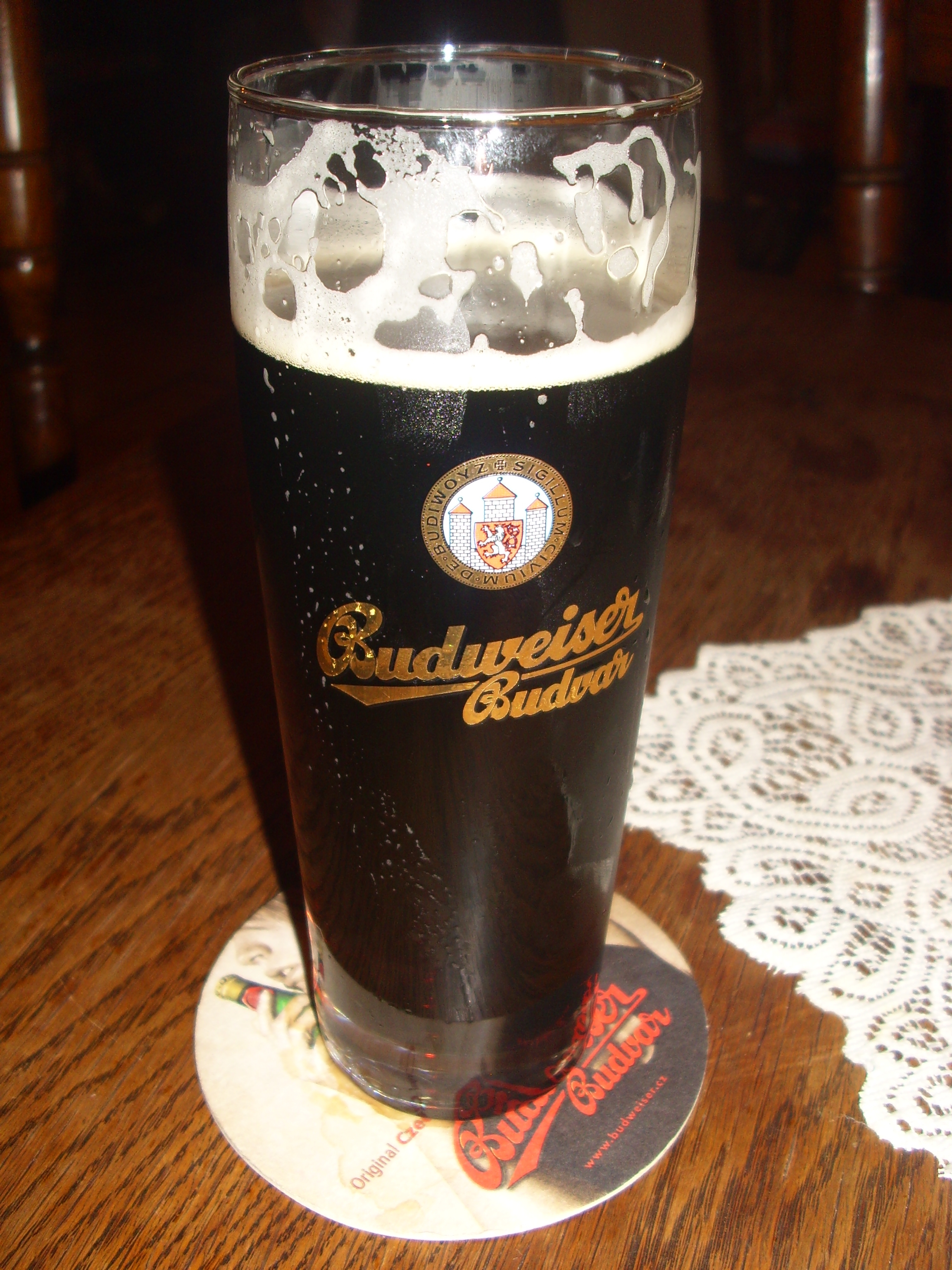 Beer_Budweiser_Budvar_Dark.jpg