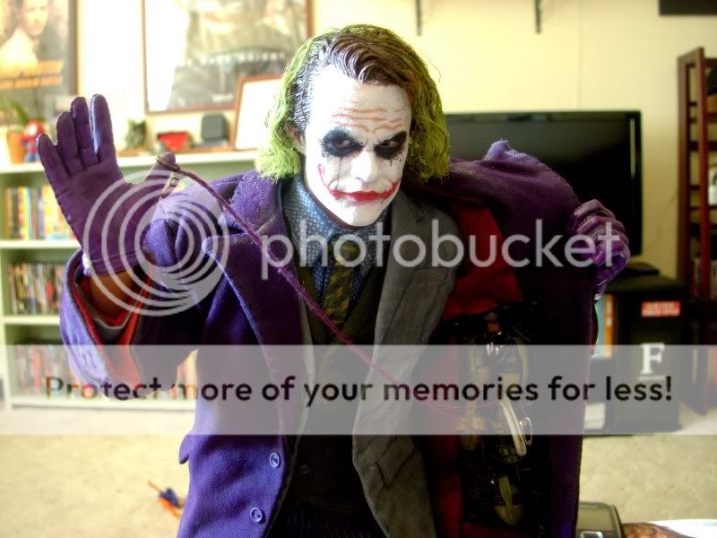 Jokercoatmod002.jpg
